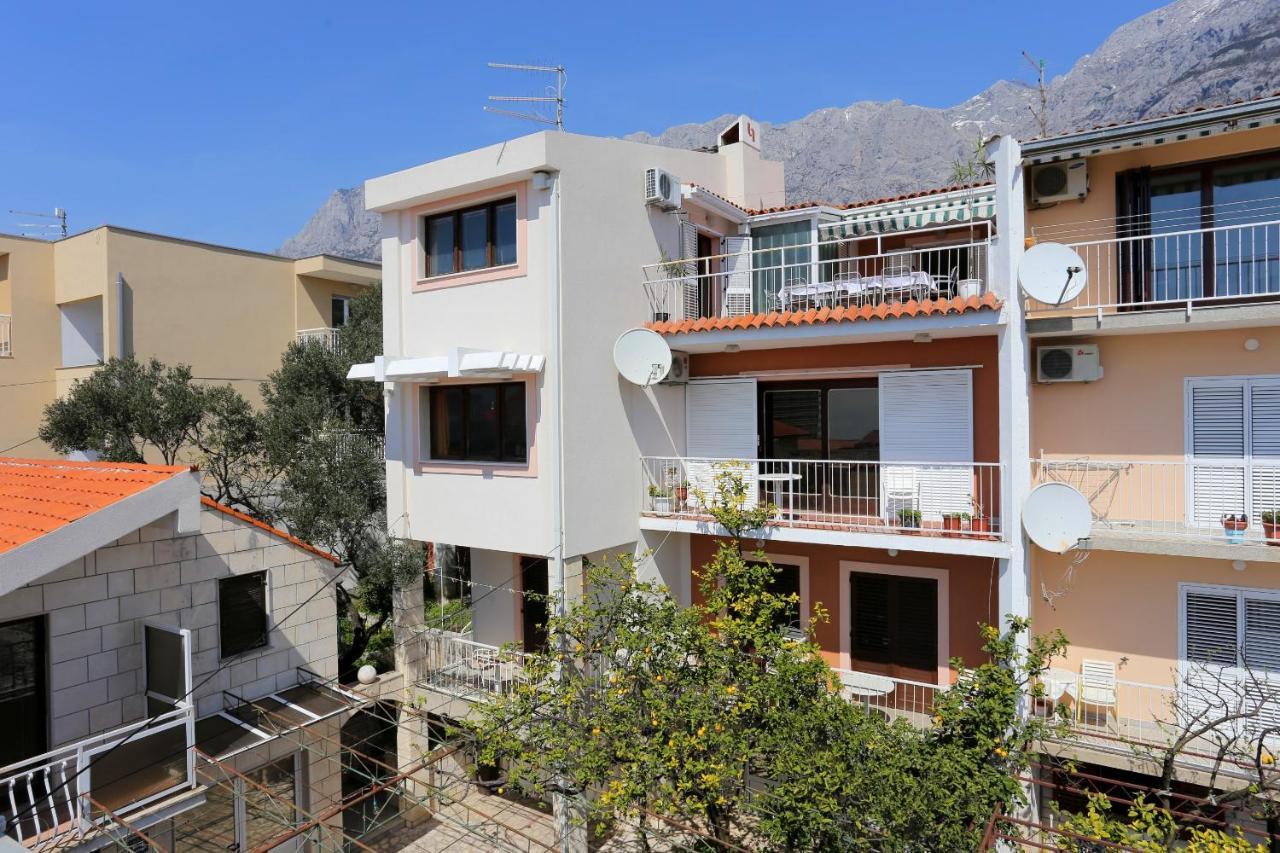 Apartments with a parking space Makarska - 9506 Bagian luar foto
