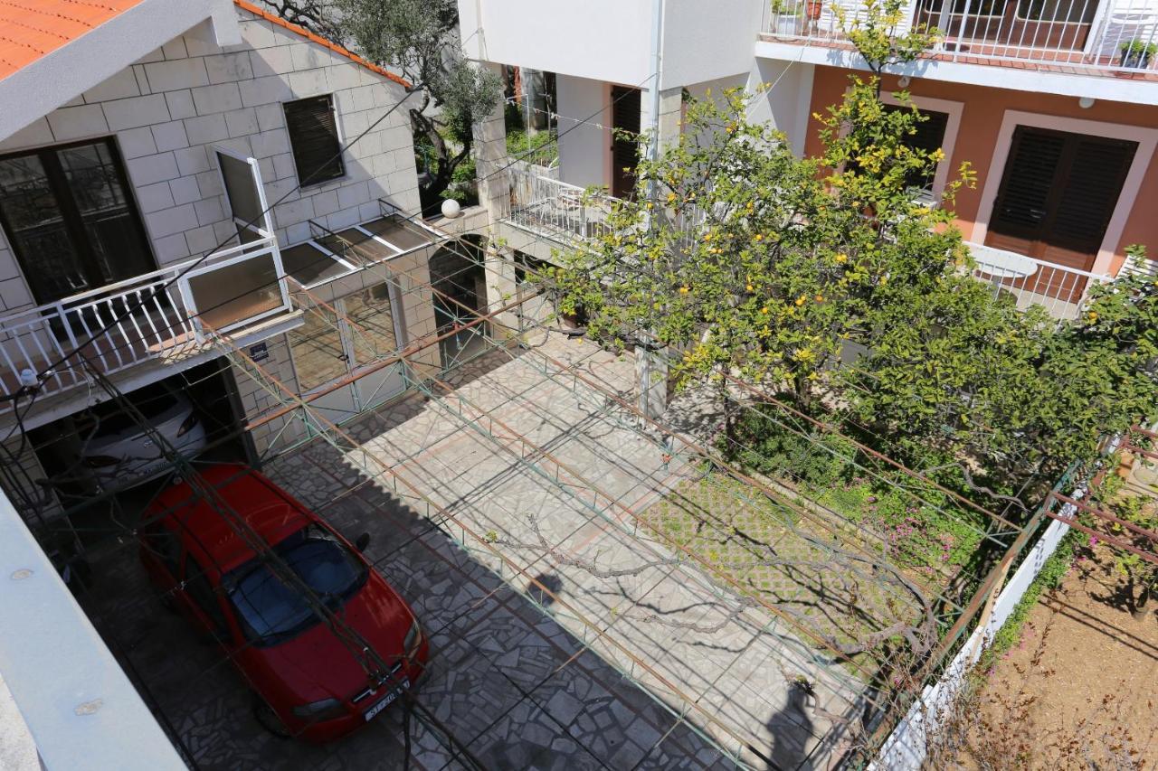 Apartments with a parking space Makarska - 9506 Bagian luar foto