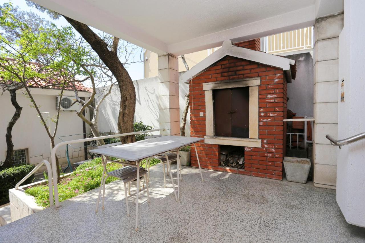 Apartments with a parking space Makarska - 9506 Bagian luar foto